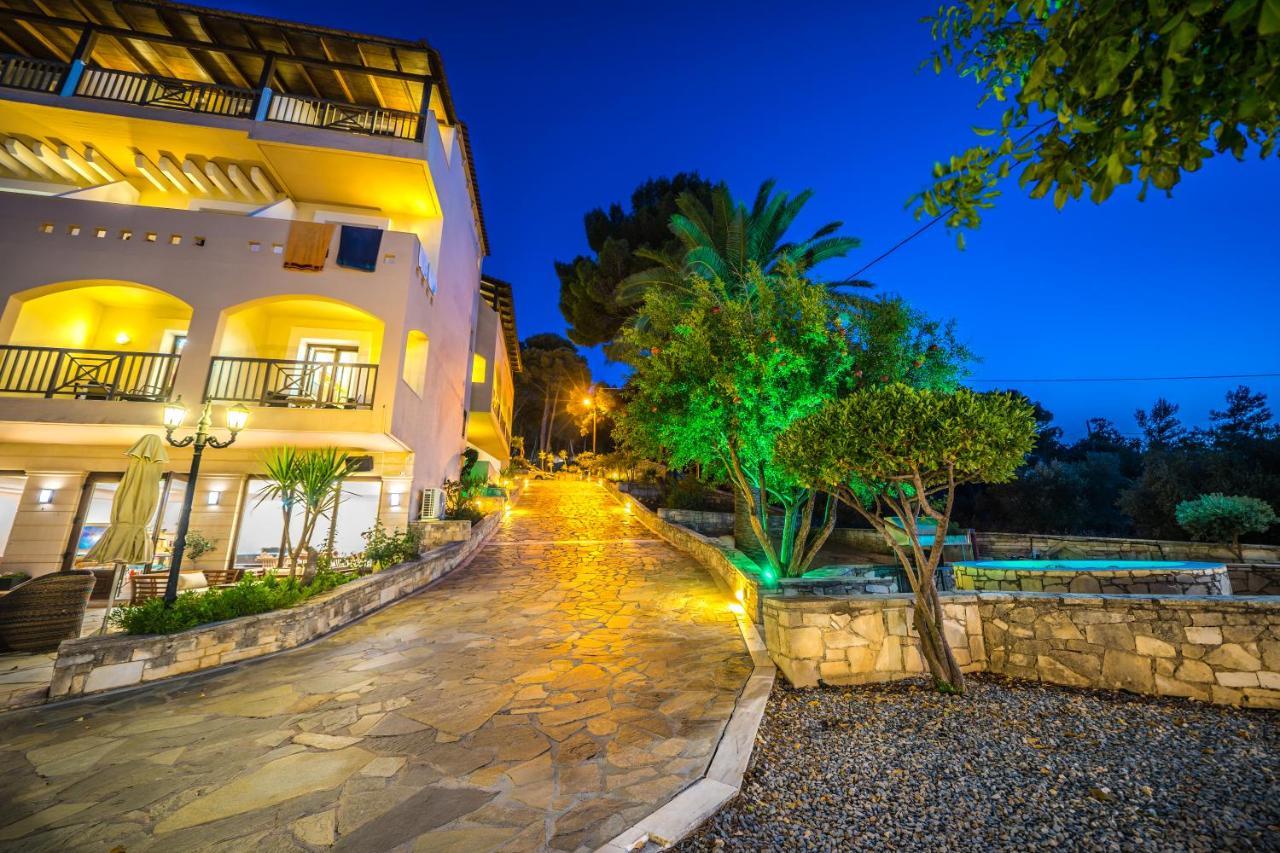 Forest Park Hotel Rethymno Esterno foto